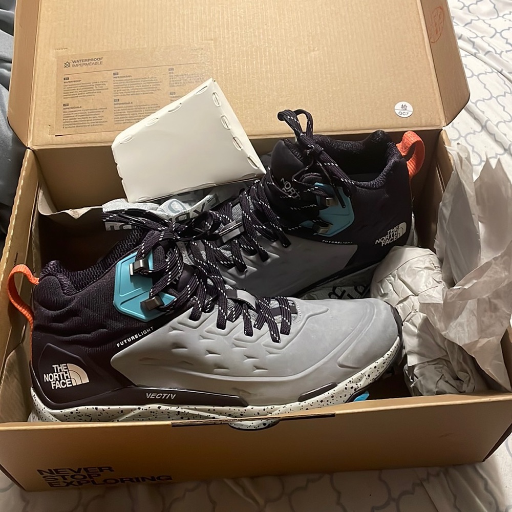 Womens vectiv exploris futurelight lthr weatherproof hiking boots